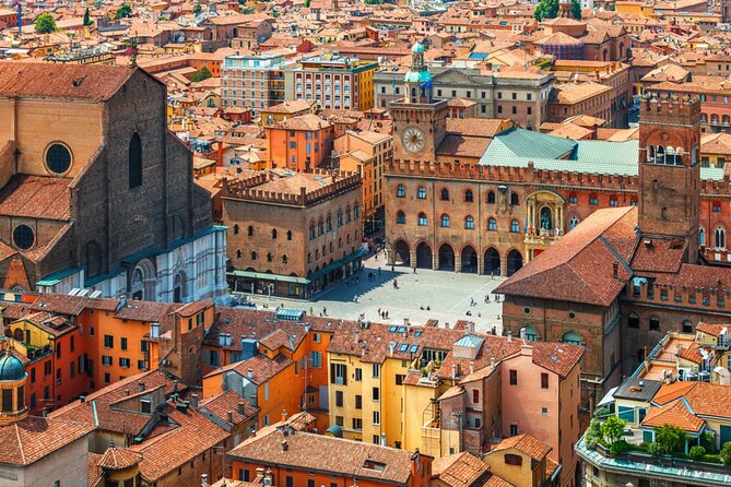 Bologna Self-Guided City Exploration Game - Using the Questo App Effectively