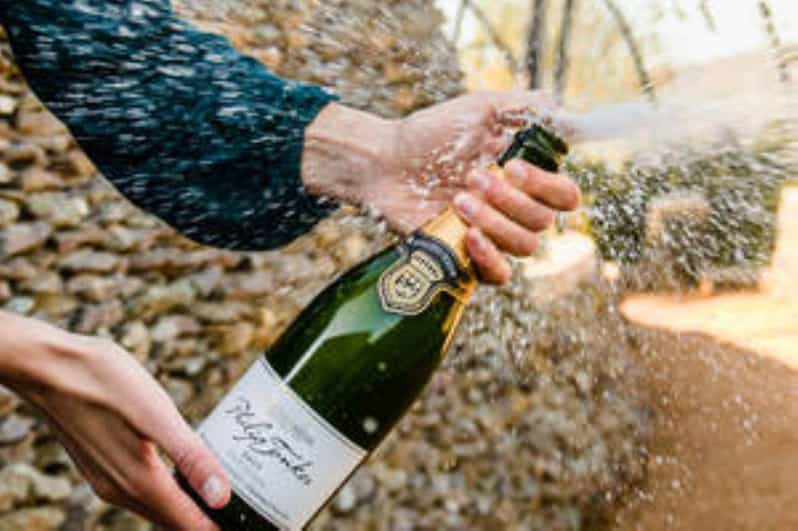 Bonnievale : Create Cap Classique - Corking and Labeling