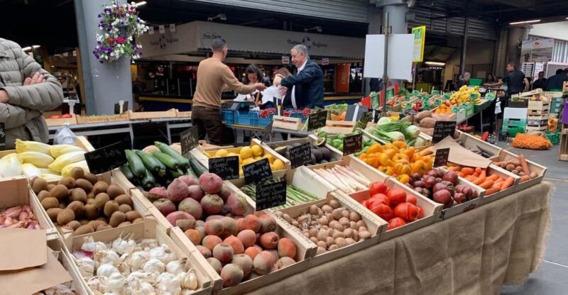 Bordeaux: 3.5-Hour Old Town and Market Food Tour - Group Size and Accessibility