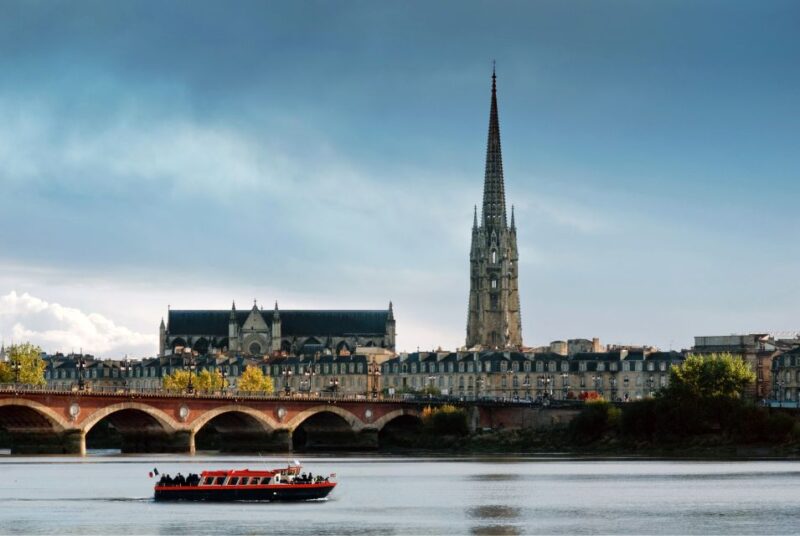 Bordeaux: Scenic River Cruise With Commentary and Canelés - Cruise Duration and Pricing