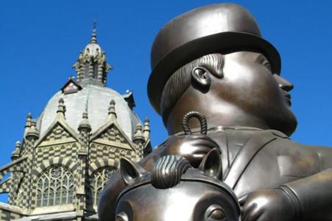 Botero Walking Tour: Experiencing Medellin Through the Eyes of an Artist - Tour Duration, Pricing, and Accessibility
