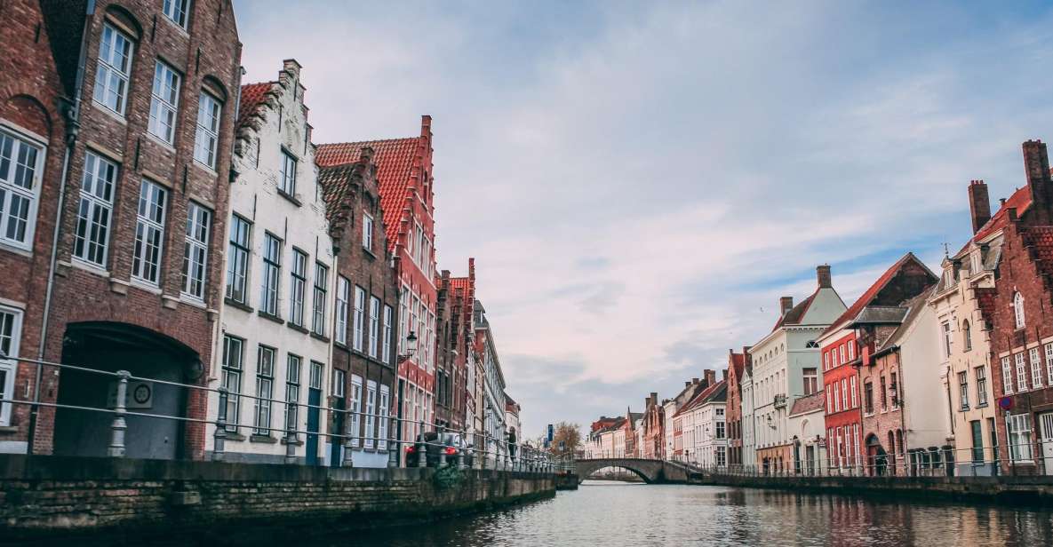 Bruges: Express Walk With a Local in 60 Minutes - Meeting Point Details