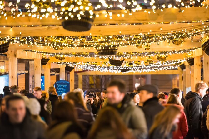 Brussels Christmas Market Magic Walking Tour With a Local - Booking and Cancellation Policy