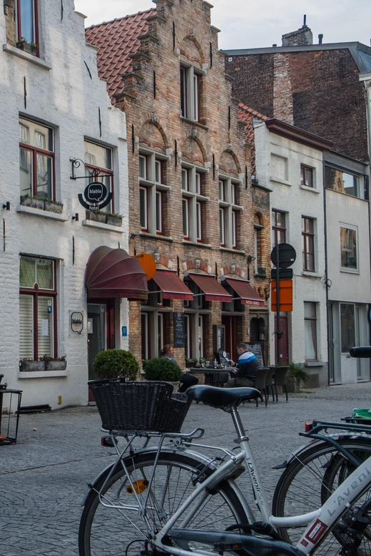 Brussels: Private Trip to Bruges & Food Tour With 6 Tastings - Itinerary Details