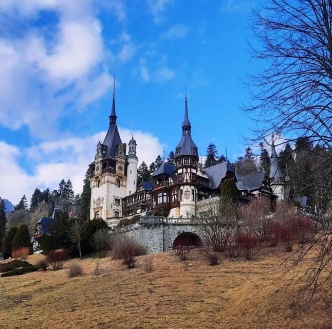 Bucharest: Draculas Castle, Peles Castle and Brasov Rountrip - Discovering Draculas Castle