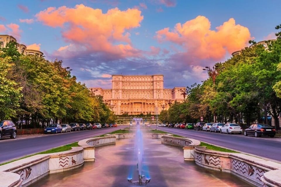 Bucharest : Highlights & Hidden Gems Walking Tour - Tips for Your Tour