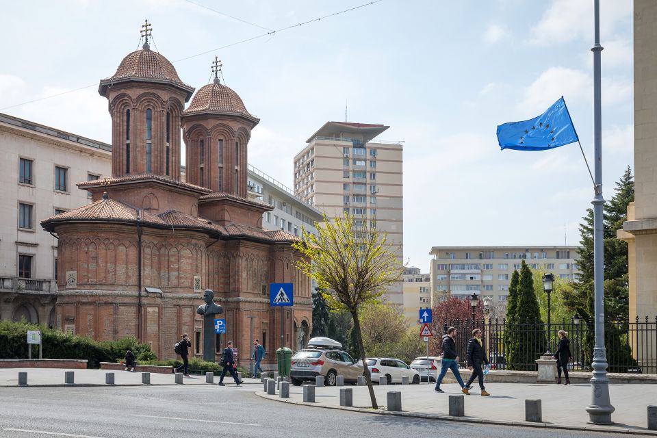 Bucharest: Old Town Walking Tour With Lunch Included - Booking and Cancellation Policies