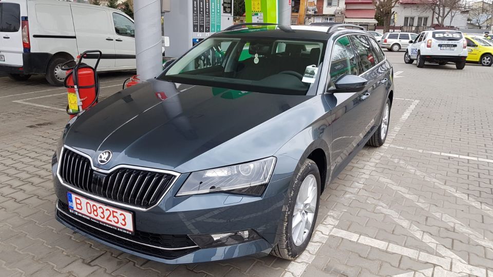 Bucharest to Fetesti - Private Transfer - Vehicle and Driver Details