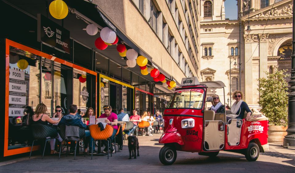 Budapest: 2-Hour Private TukTuk Tour - Itinerary Details