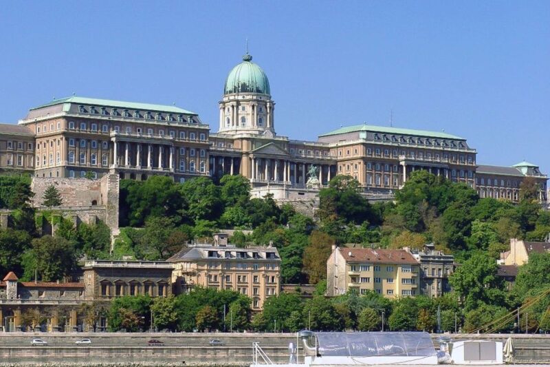 Budapest: 3-Hour Grand City Tour and Castle Walk - Transportation Information