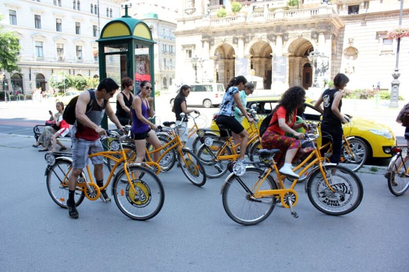 Budapest: Danube River Views Bike Ride - Scenic Route and Attractions