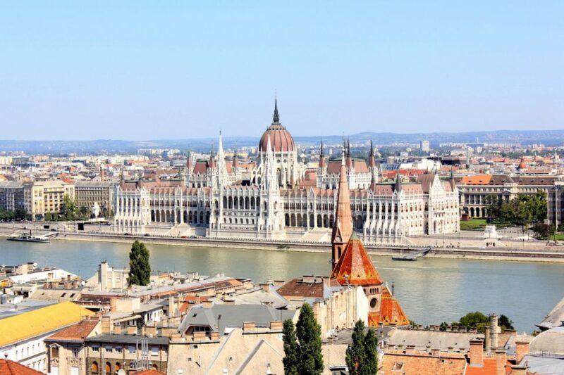 Budapest: Guided City Tour by E-Bike - Inclusions and Amenities