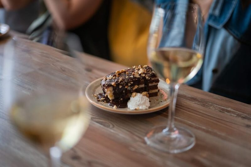 Budapest Guided Food Tour With Drinks Included - Food and Drink Selections