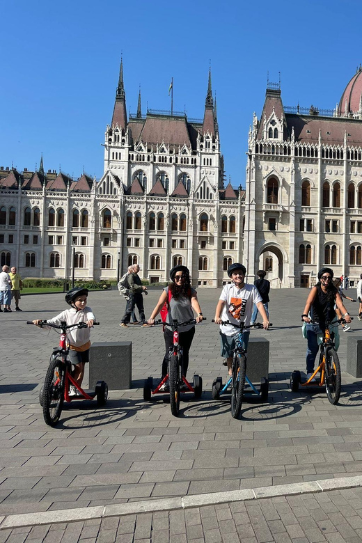 Budapest Highlights With a Guided E-Trike Tour - Unique E-Trike Features