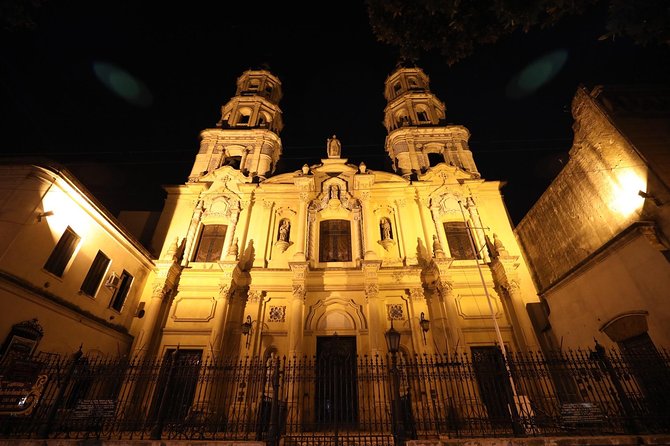 Buenos Aires by Night Private Tour With All-Inclusive Dinner - Tour Highlights