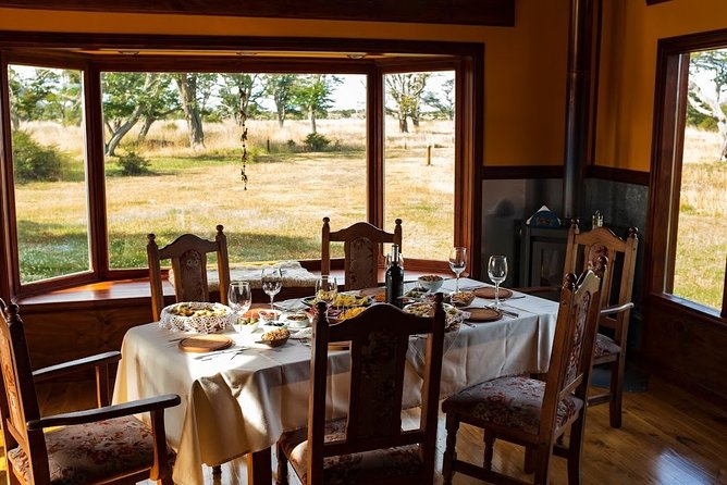 Cabo San Pablo: End of the World Expedition - Lunch at the Farm