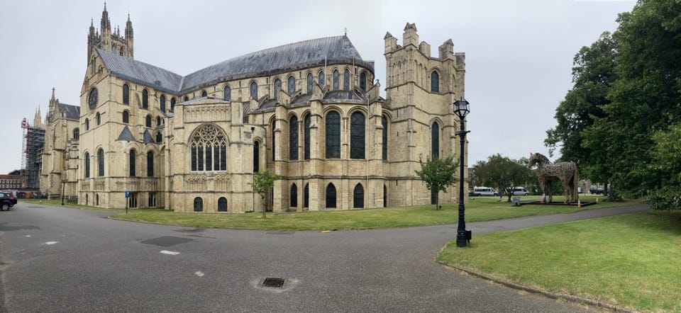 Canterbury: Walking Tour With Green Badge Guide - Guided Tour Features