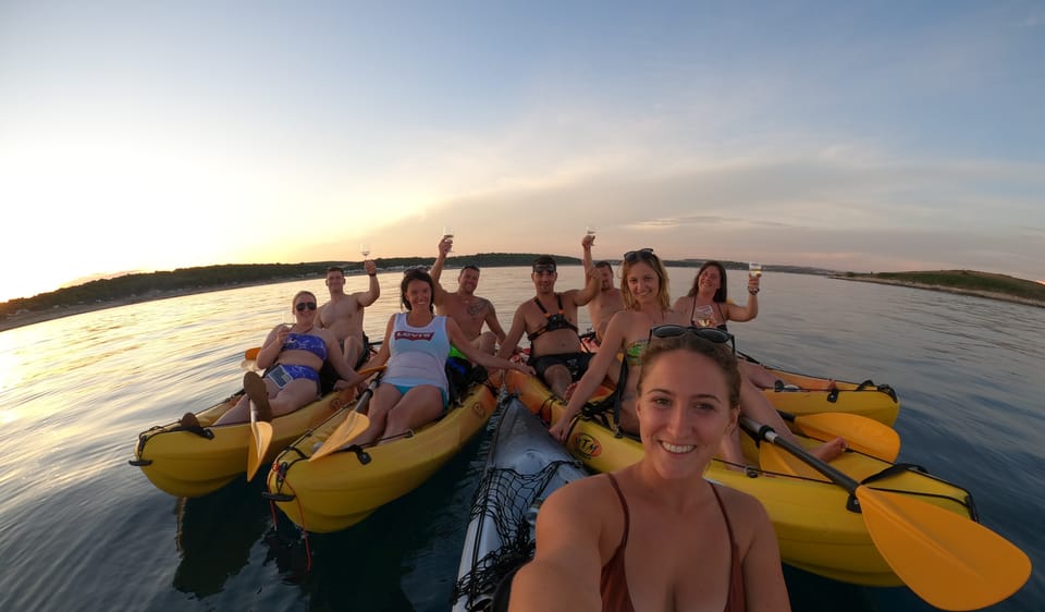 Cape Kamenjak: Sunset Kayak/SUP Wine Tour - Wildlife and Photography