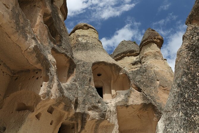 Cappadocia Guided Red Tour With Lunch & Entrance Fees - Pickup and Accessibility