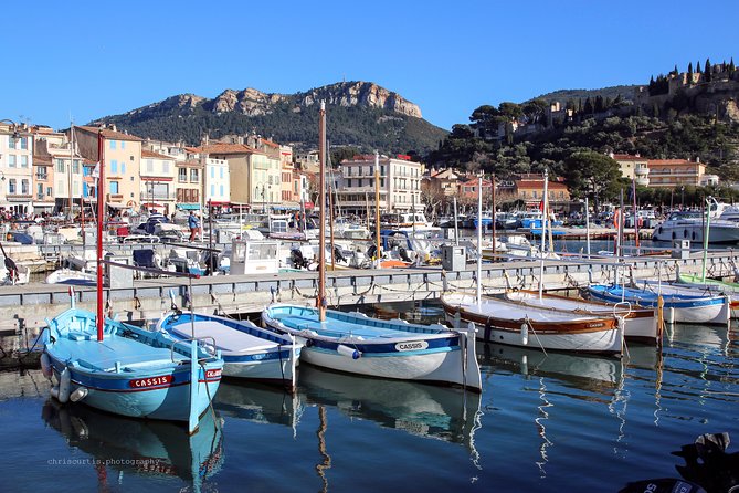Cassis Ancient Fishing Port, Calanques & Spectacular Cap Canaille Private Tour - Availability and Booking
