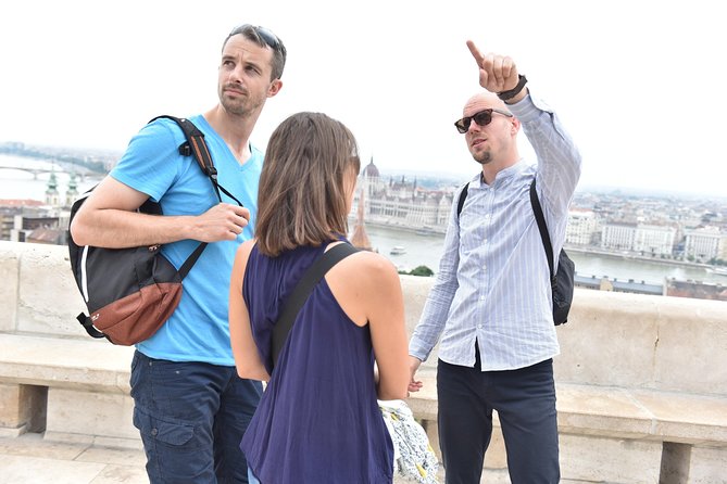 Castle District Tour With Matthias Church Ticket & Cake & Coffee - Buda Castle