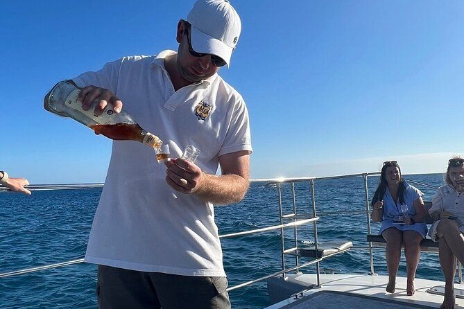 CATAMARAN OCEAN CRUISE Tour, Food & Drinks Included! - Traveler Feedback