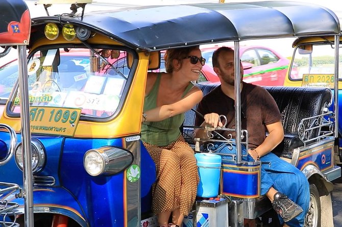 Chiang Rai Night Tour by TUK TUK - Food Tasting Experience