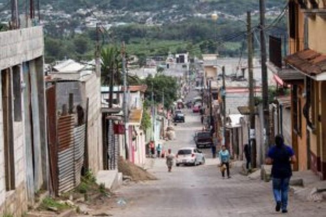 Chicken Buses & Niños De Guatemala Schools Tour – Ciudad Vieja - Guide Insights and Recommendations