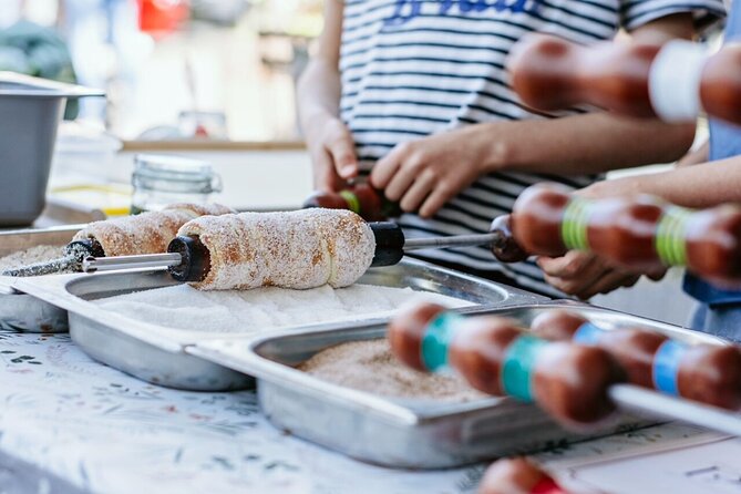 Chimney Cake Workshop in City Park Budapest - Included Refreshments
