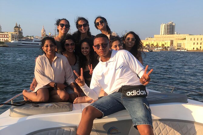 Cholon Boat Party Up 15 People - Pricing and Cancellation Policy