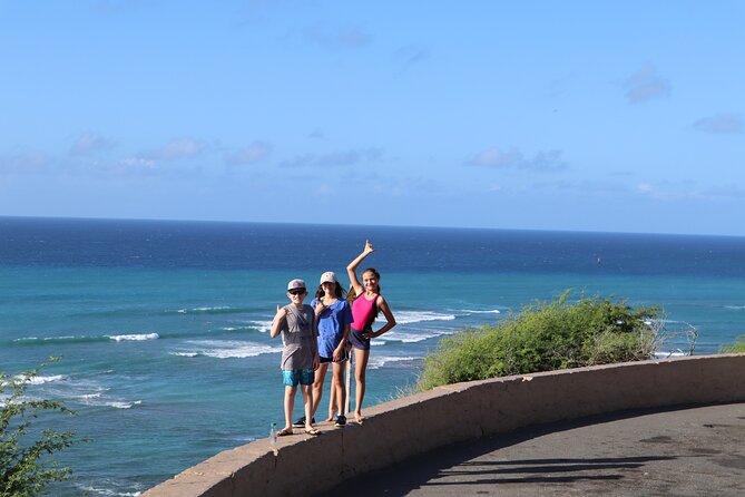Circle Island Tour With Snorkeling & Turtles - Visit to Macadamia Nut Farm