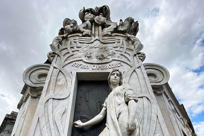 City of Angels: Walking Tour Recoleta - Skip the Line - Uncovering Recoletas Fascinating History