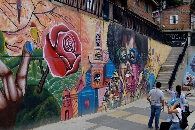 Coffee Tour & Comuna 13 & Cable Car - Accessibility and Fitness
