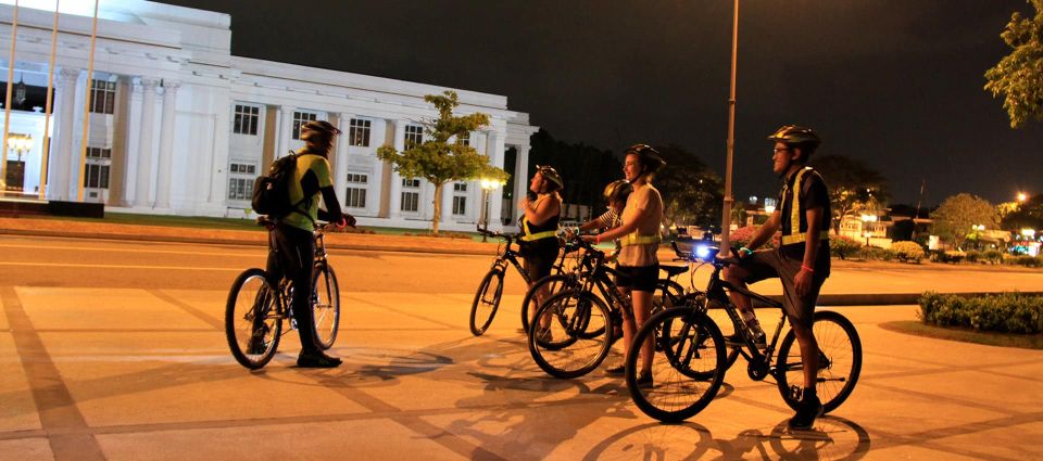 Colombo: Private Nighttime Biking Tour With Snacks - Safety and Equipment