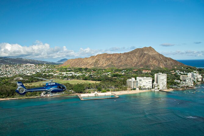 Complete Island Oahu Helicopter Tour - In-Flight Amenities