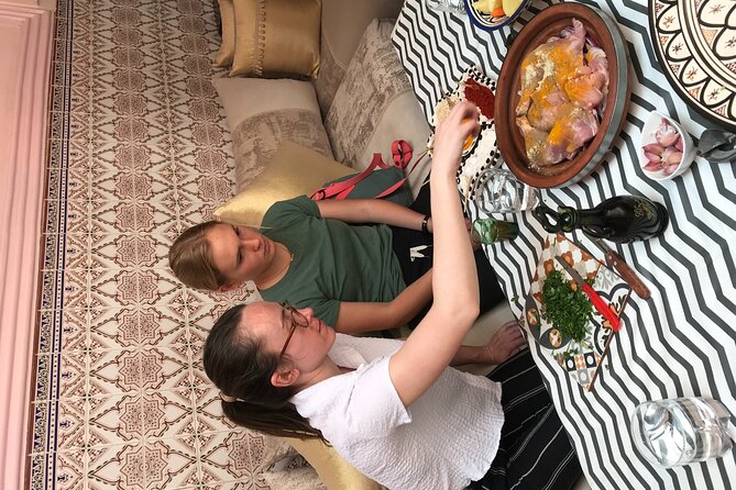 Cooking Class in Marrakech With Fatiha and Samira - Delicious Moroccan Menu