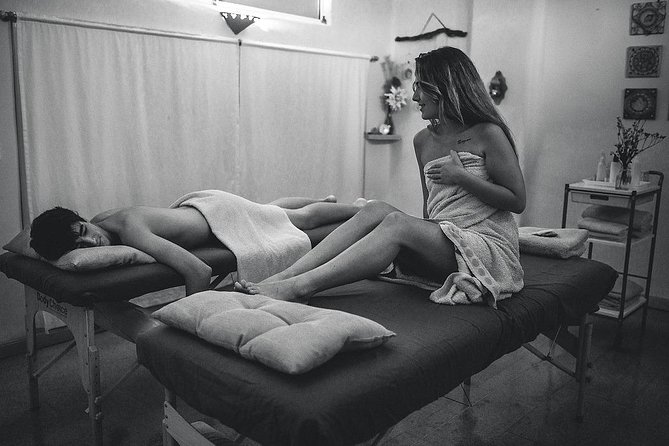Couple Massage 80 Minutes - Inclusions