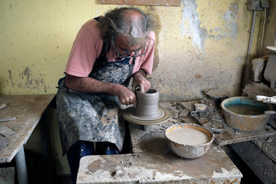 Crete: Raku Pottery Experience With Master Potter in Myrsini - Amenities and Inclusions