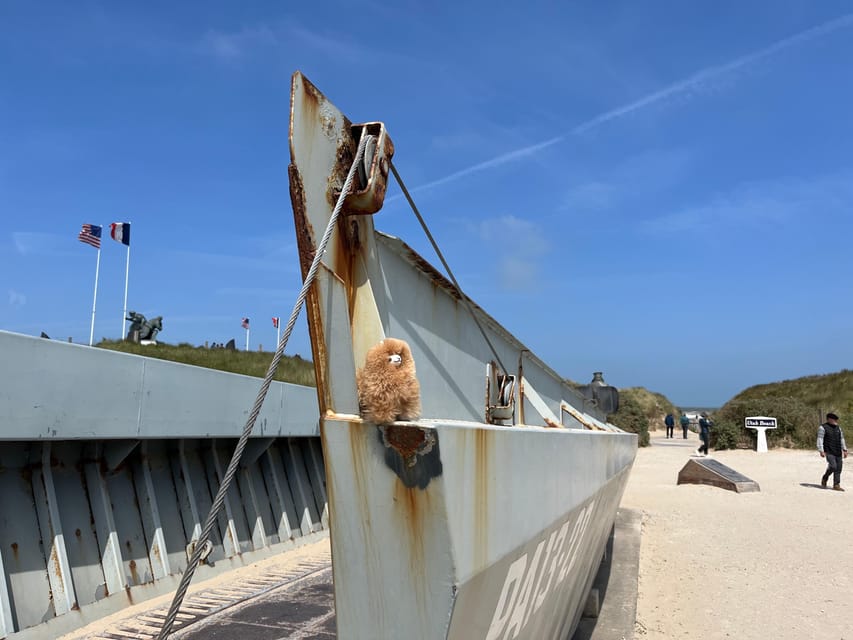 D-Day American Beaches: Omaha & Utah by Comfort Car - Normandy American Cemetery