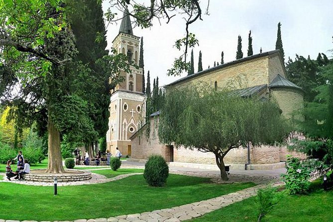 David Gareja, Kakheti and Signagi City of Love One Day Tour - Meeting and Pickup Information