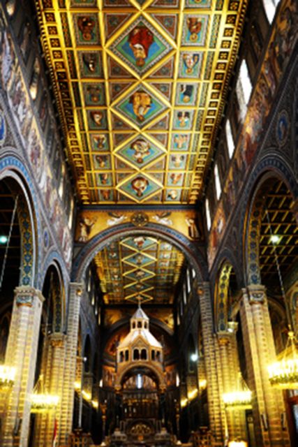 Day Tour of Pécs and Siklós With Villány Wine Tasting - Main Attractions in Pécs