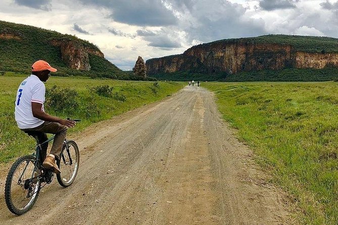 Day Trip To Crescent Island And Hells Gate National Park - Health and Accessibility Considerations
