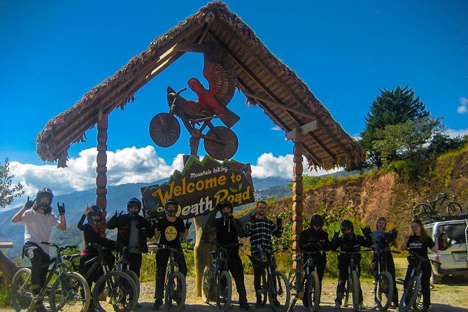 Death Road by Bike and Zip Line - Itinerary