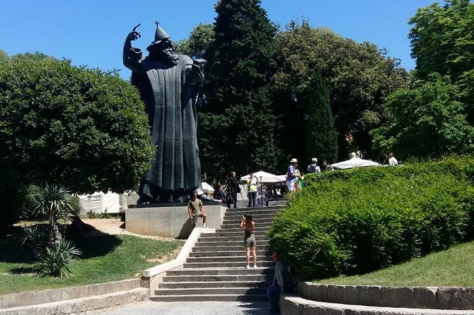 Different Tour of Split - Personalized Group Experience