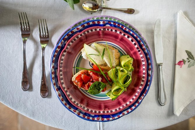 Dining & Cooking Demo at Locals Home in Montepulciano - Cancellation Policy