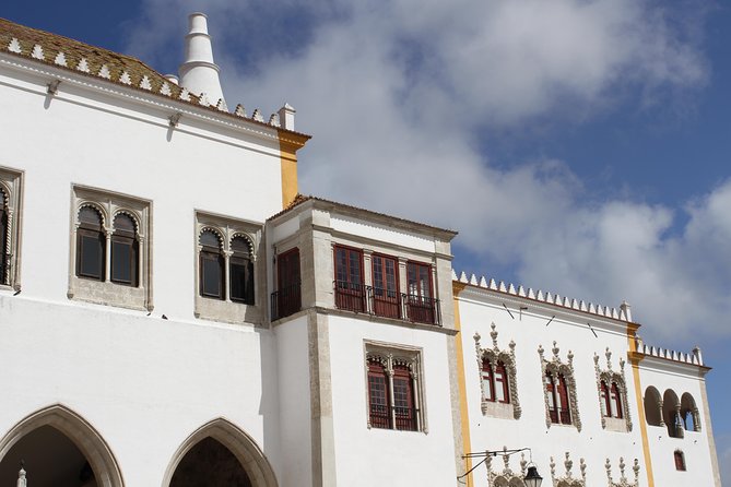 Discover Sintra and Cascais by Comfy Van - Private Full Day Tour - Cascais Fishing Village Exploration