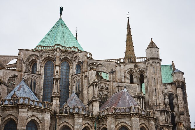 Discovering Medieval Wonder of Chartres Cathedral - Inclusions and Accessibility