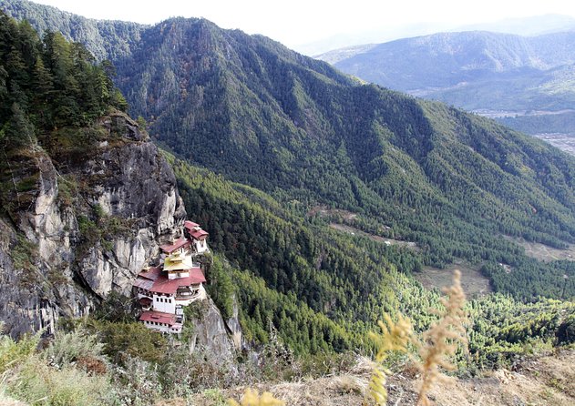 Druk Path Trek: Discover The Raw Natural Beauty of Bhutan - Essential Inclusions