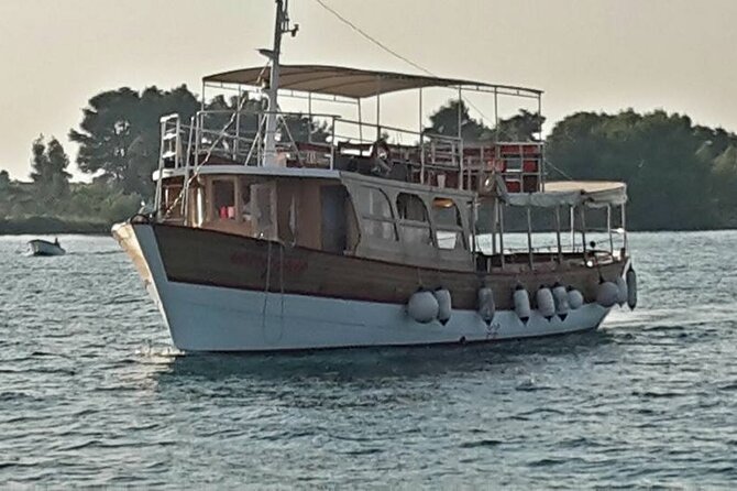 Dubrovnik Islands Boat Tour With Lunch and Unlimited Drinks - Booking Details and Policies