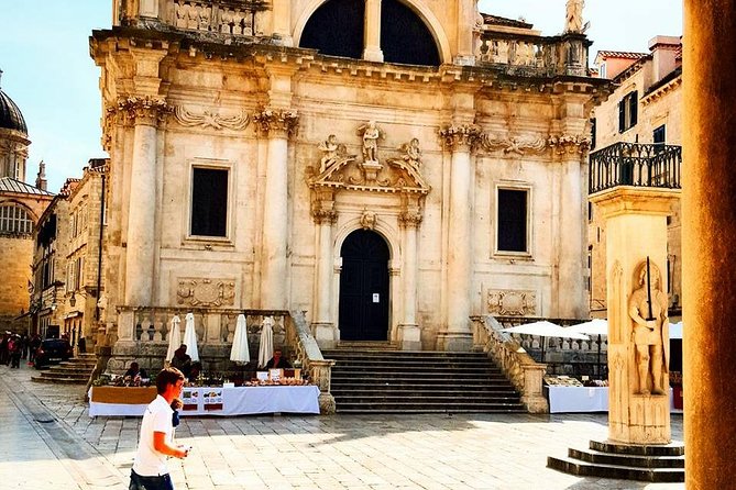 Dubrovnik Walking History Tour - Discovering Palaces and Fountains